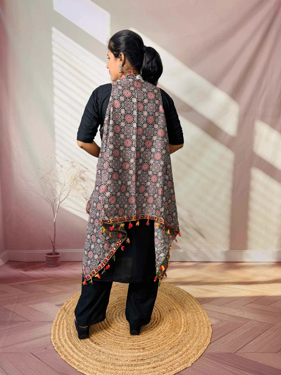 Riwaayat Maroon Handcrafted Cotton Embroidered Shrug