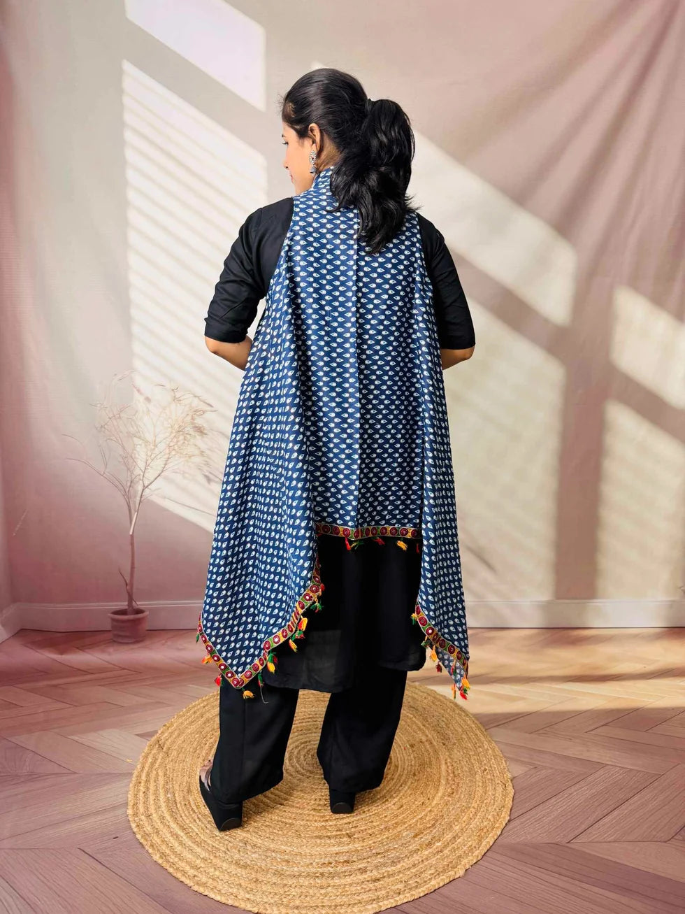 Riwaayat Maroon Handcrafted Cotton Embroidered Shrug