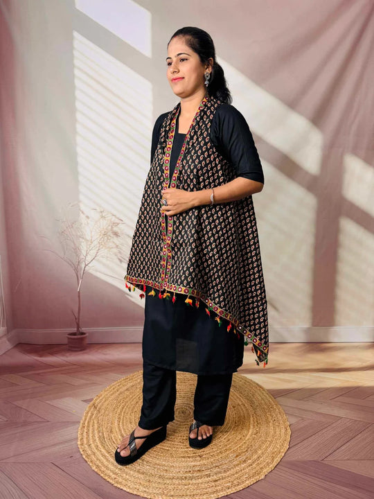 Riwaayat Maroon Handcrafted Cotton Embroidered Shrug