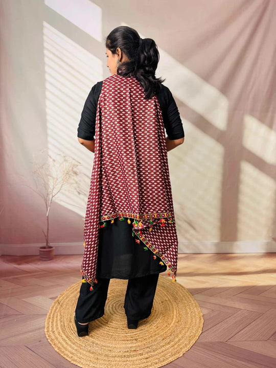 Riwaayat Maroon Handcrafted Cotton Embroidered Shrug