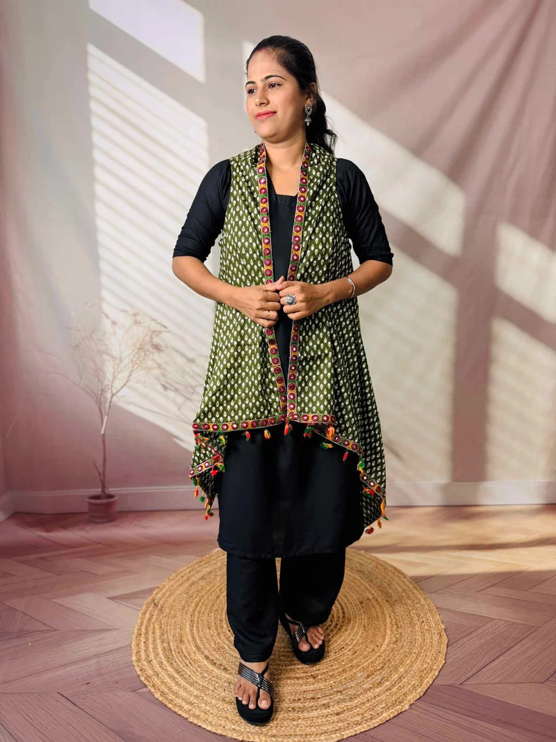 Riwaayat Maroon Handcrafted Cotton Embroidered Shrug