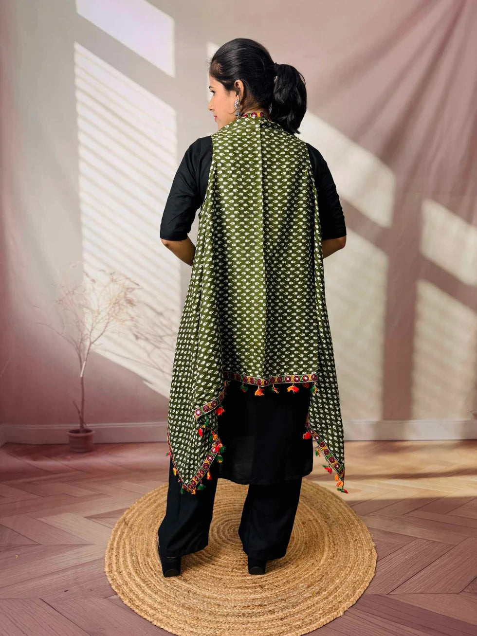 Riwaayat Maroon Handcrafted Cotton Embroidered Shrug