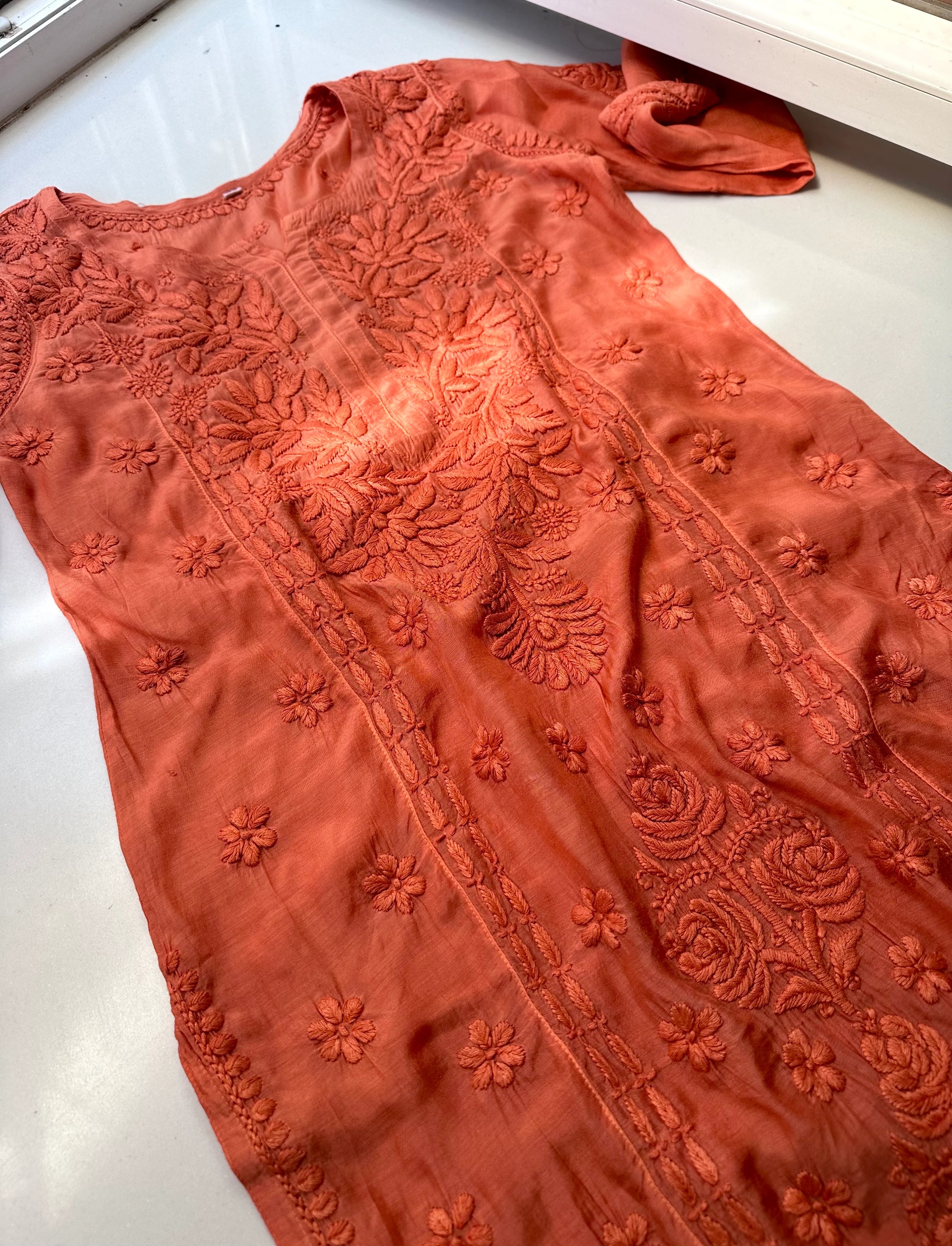 Chikankari kurta design