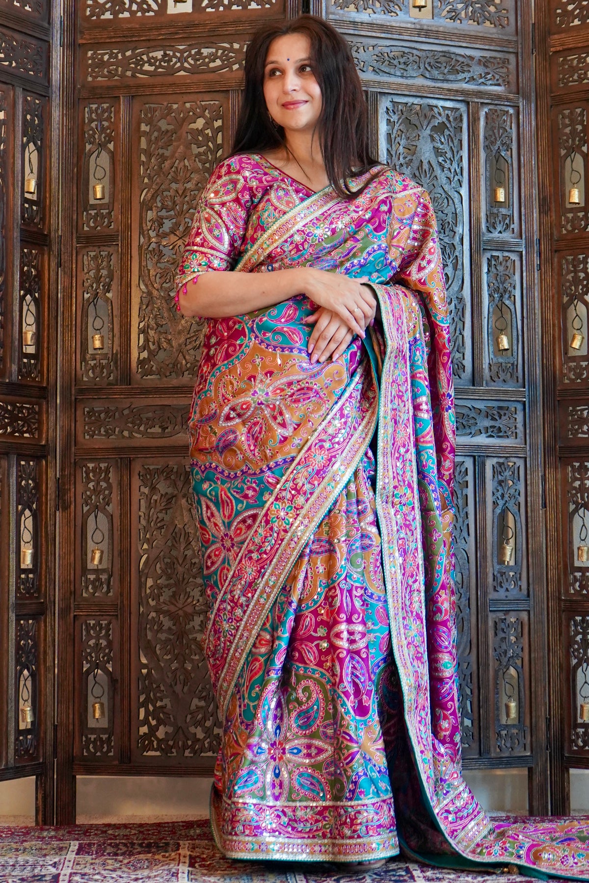 Monalisa Paisley Pure Viscose Saree With Ready-Made Blouse