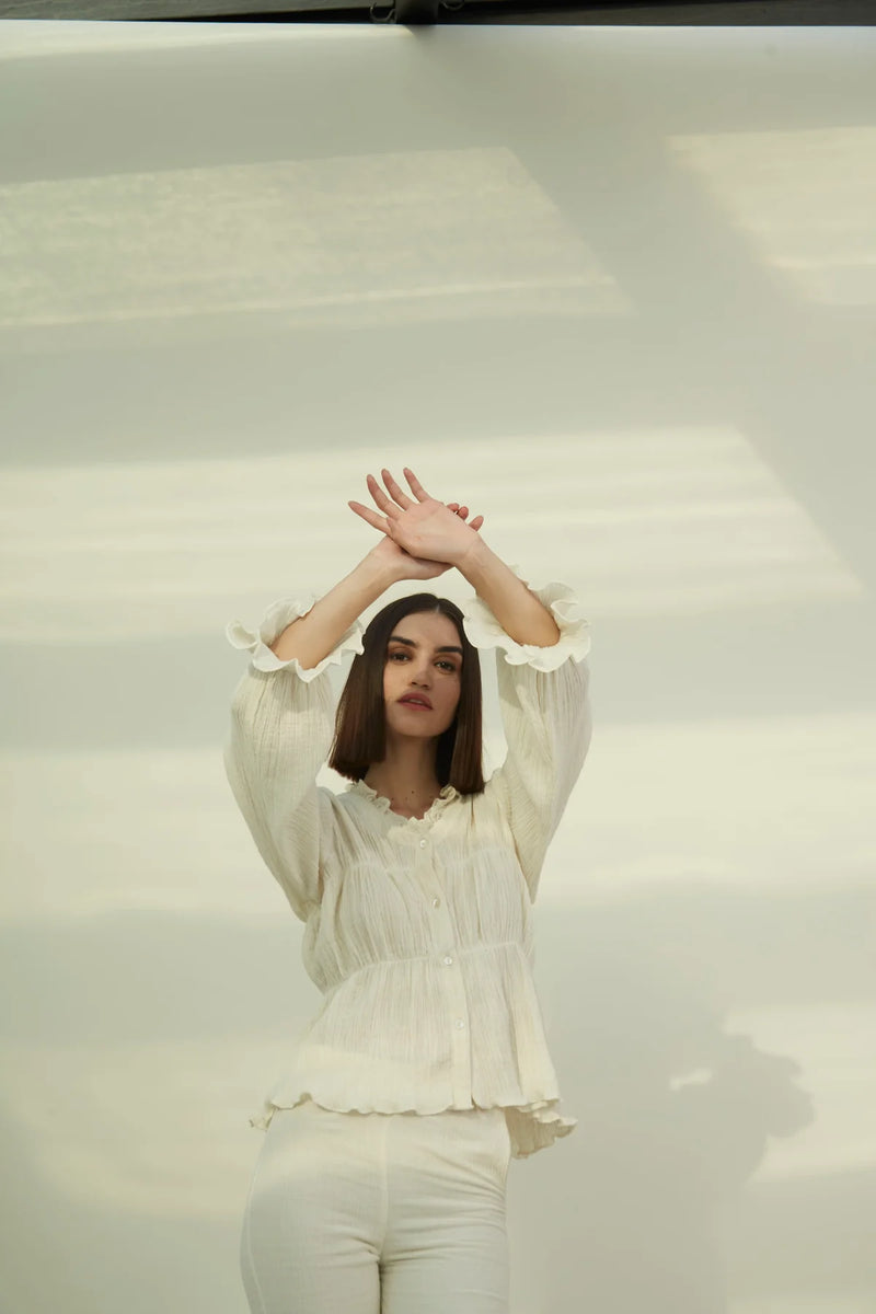 Breathable cotton shirt for women
