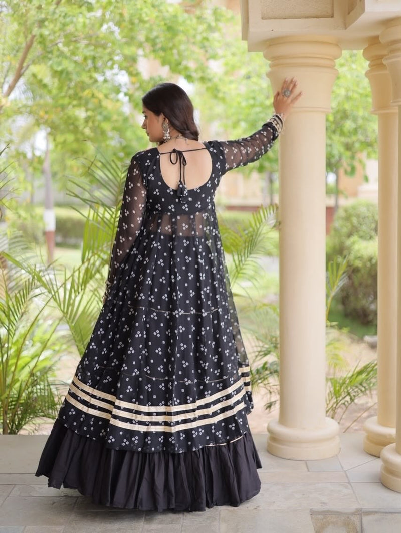 Kaali Rangrez Navratri Lehenga