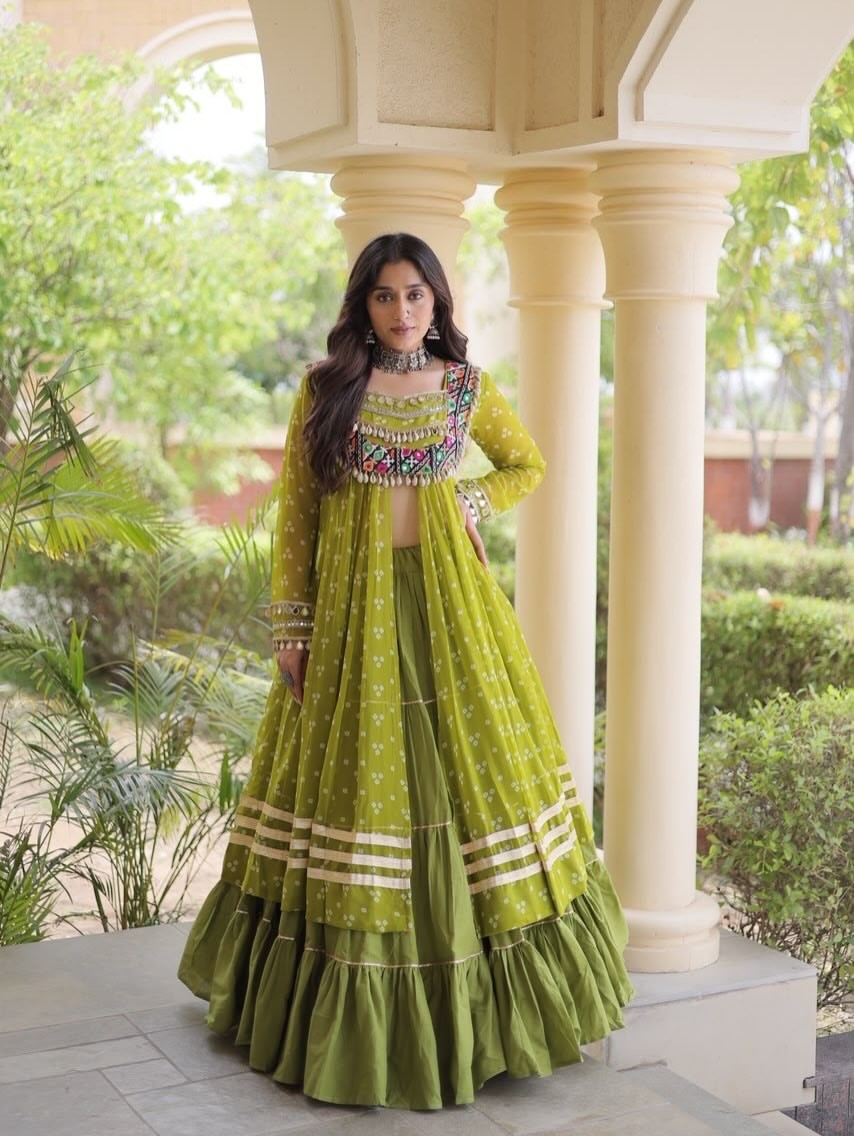 Kaali Rangrez Navratri Lehenga
