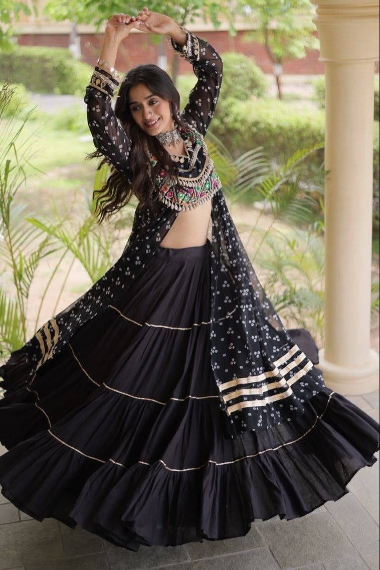 Kaali Rangrez Navratri Lehenga