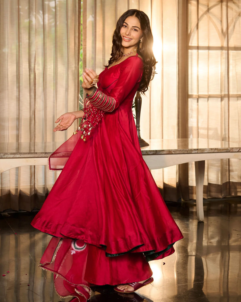 Gulabi Magenta Chanderi Festive Suit Set