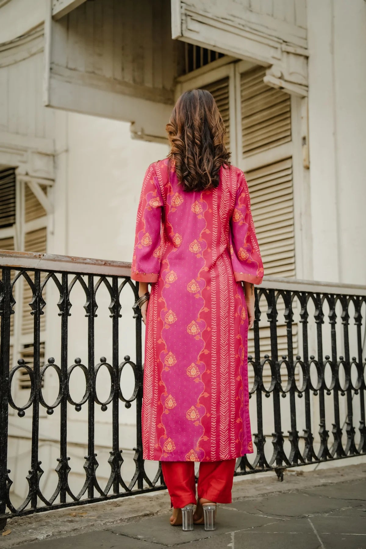 Muslin Pink-Orange Printed Kurta Set with Tassels