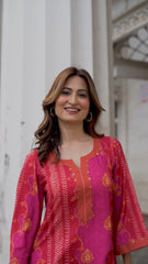 Muslin Pink-Orange Printed Kurta Set with Tassels
