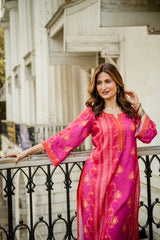 Muslin Pink-Orange Printed Kurta Set with Tassels
