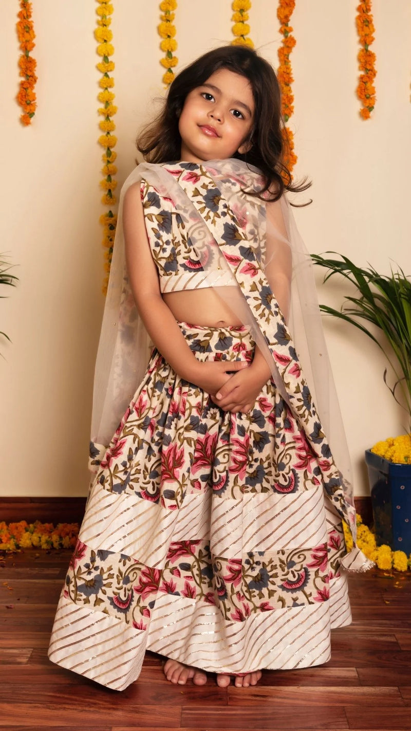 Off-White Garden Rose Lehenga Set Girls Kids
