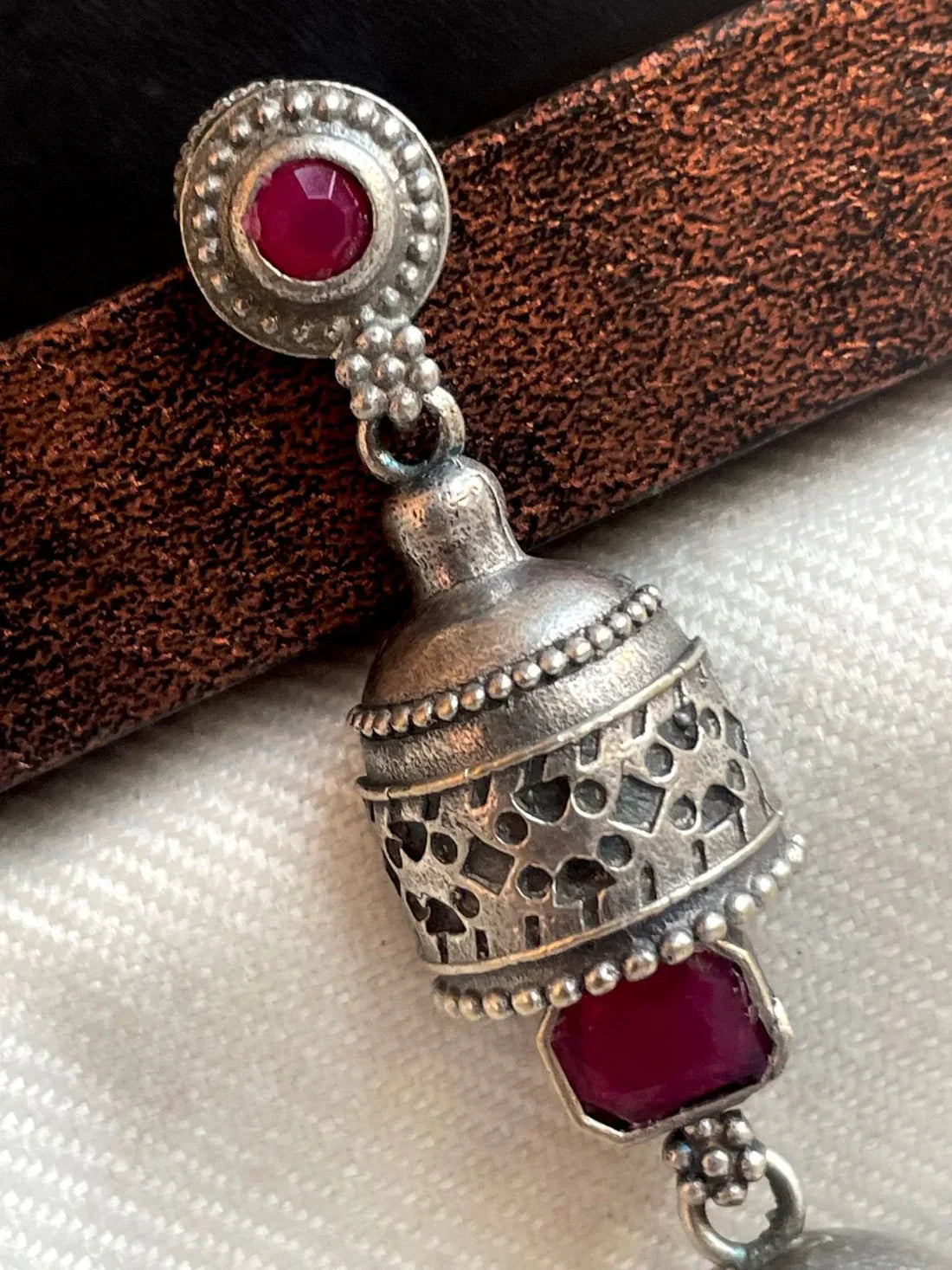 Oxidized Silver Jhumki Earrings with Monalisa Stone