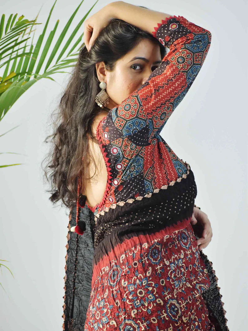 kutch embroidery blouse