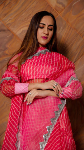 Pink Leheriya Organza Saree