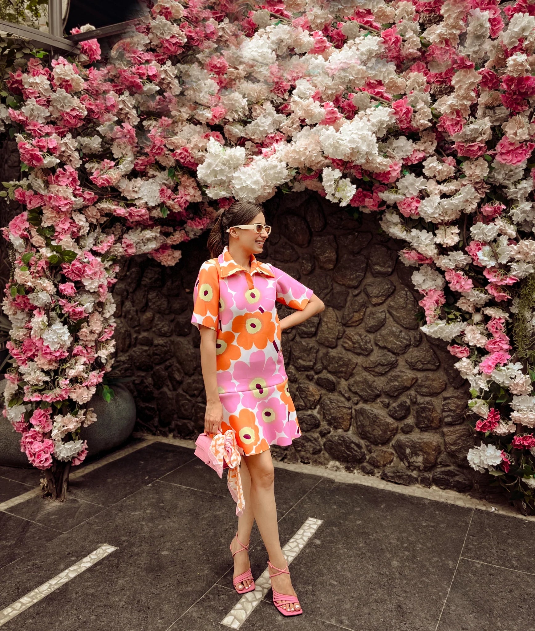 spring travel outfit