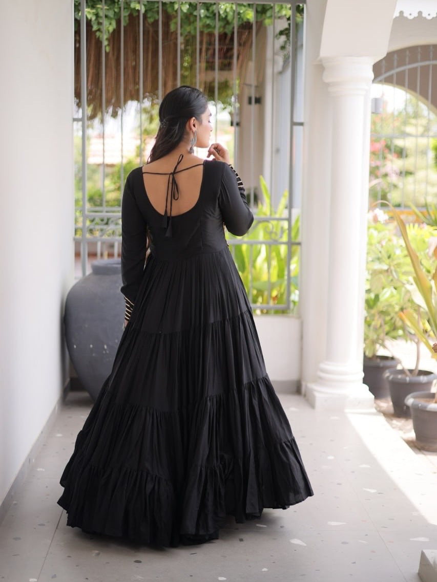Mehr Crimson Garba Gown
