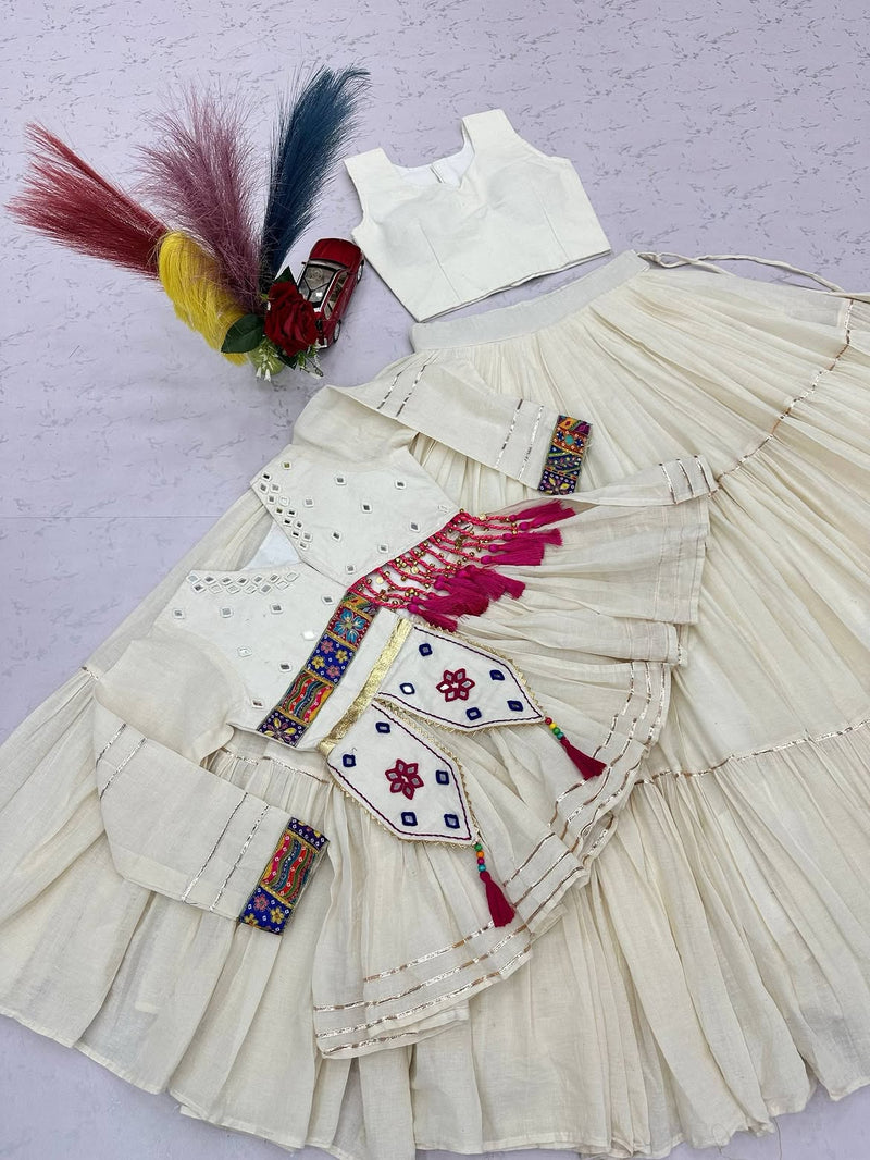 Rangrez Rani Garba Lehenga Set