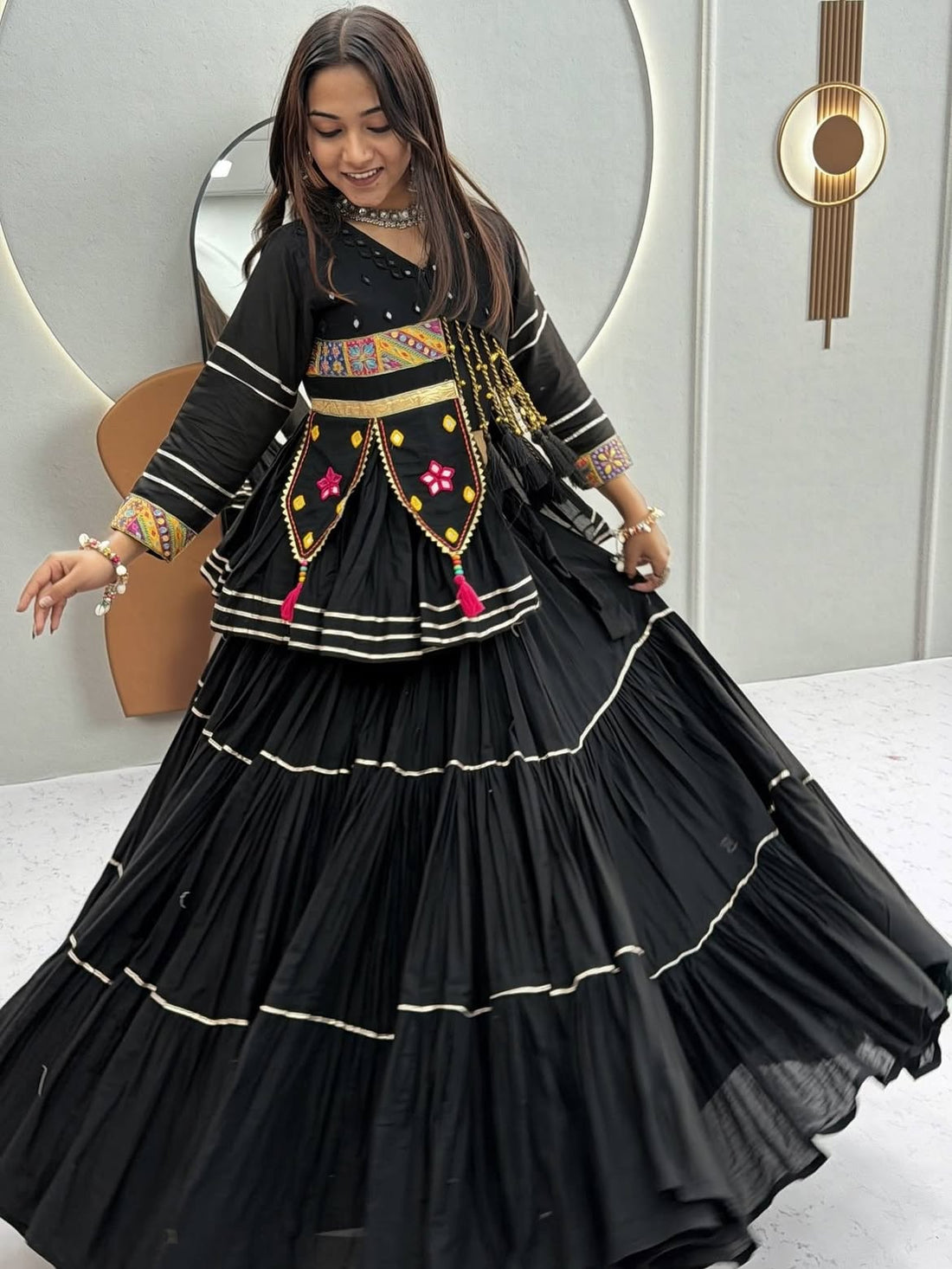 Rangrez Rani Garba Lehenga Set
