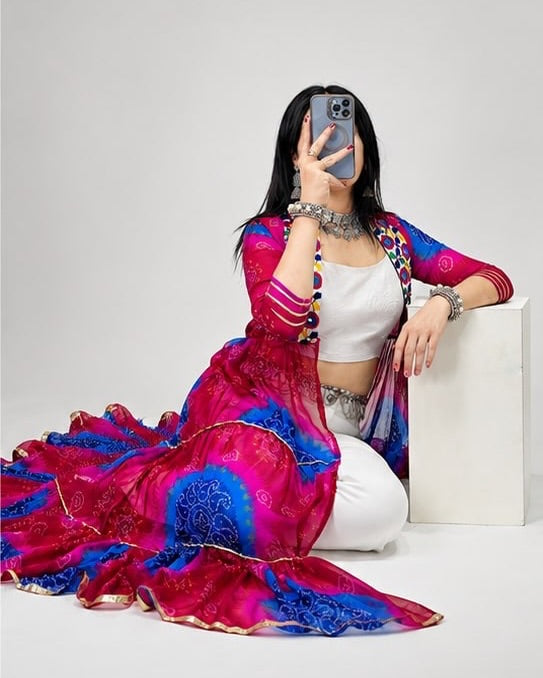Raas-Rang Multi-Styler Shrug