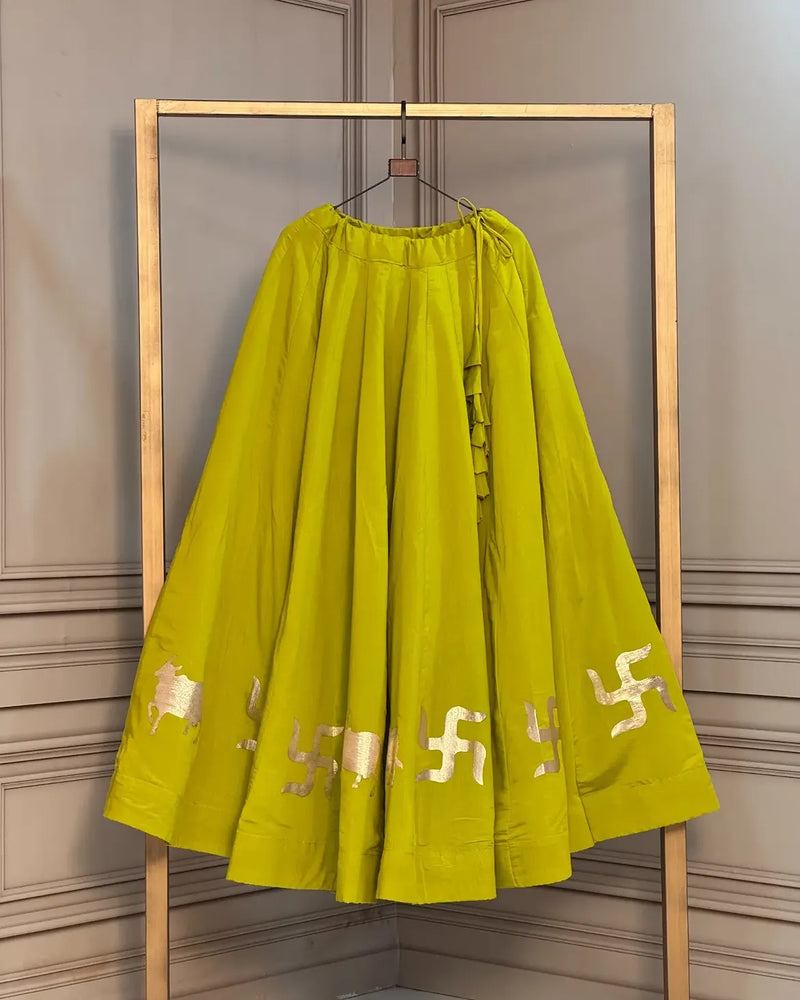Navrang Shweta Royal Lehenga