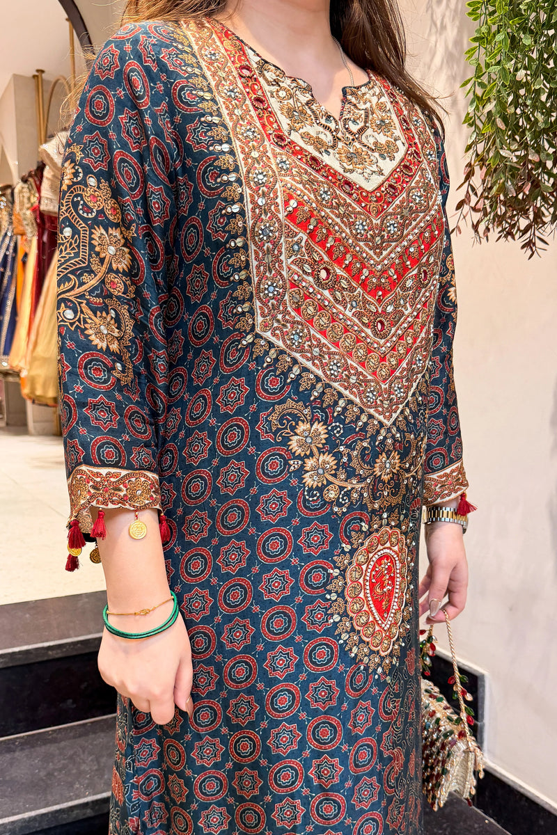 Vanya Printed Long Kaftan Plazo Set