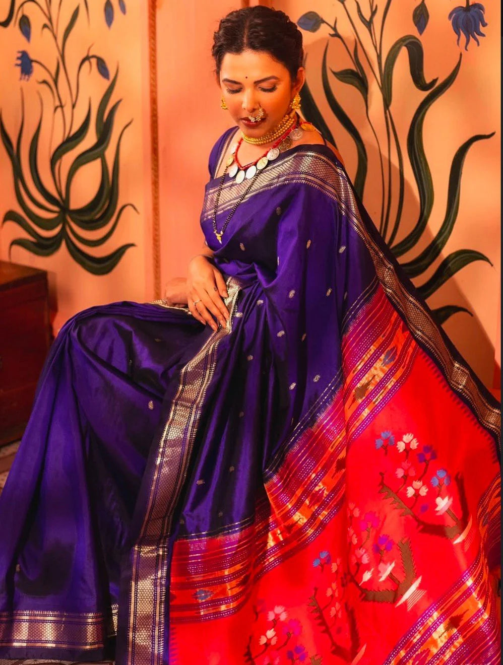 Paithani Weave with Peach and Gold Border with Double Pallu