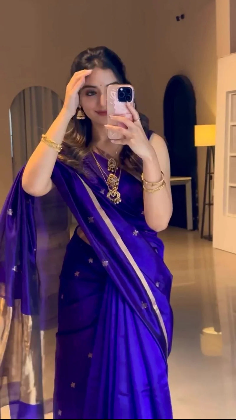 Royal Chanderi Silk Saree with Gold Zari Bootis