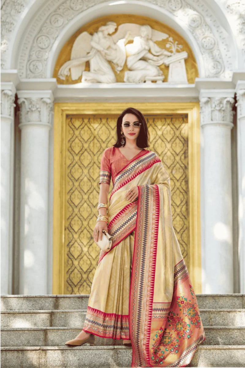 Adjustable fit saree