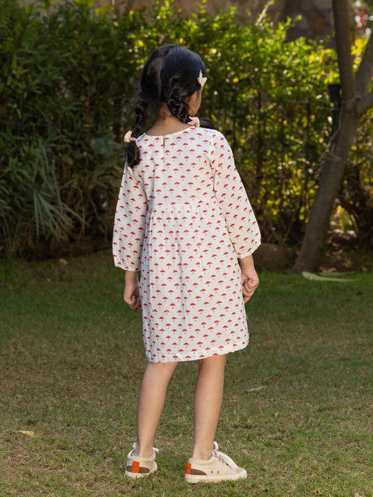 Everyday kids' dress