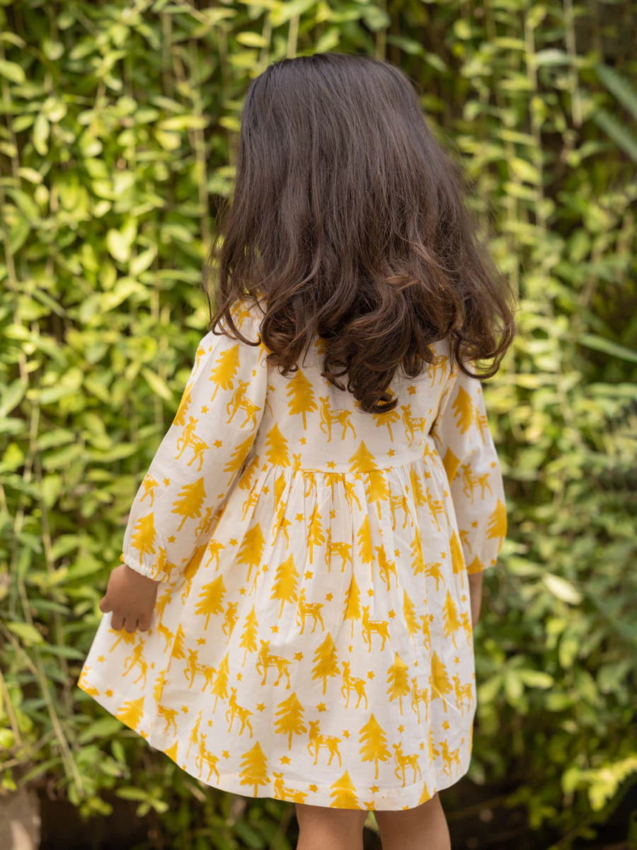 Everyday kids dress