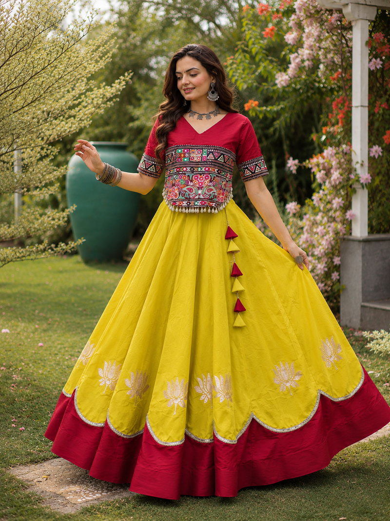 Raas Rang Kutchi Gamthi Navratri Lehenga Set