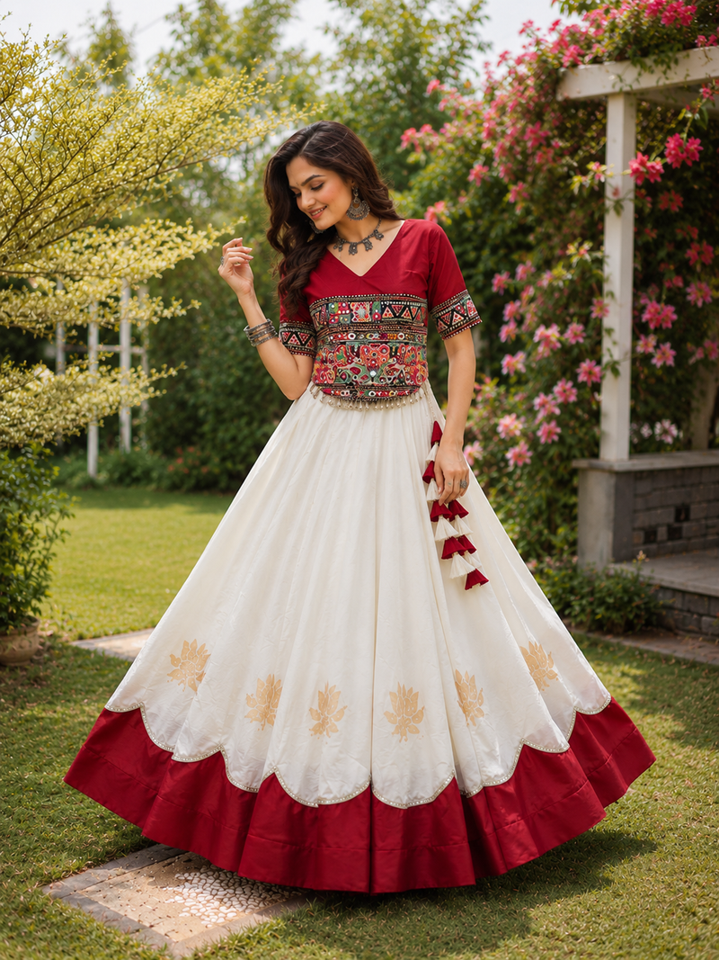 Raas Rang Kutchi Gamthi Navratri Lehenga Set