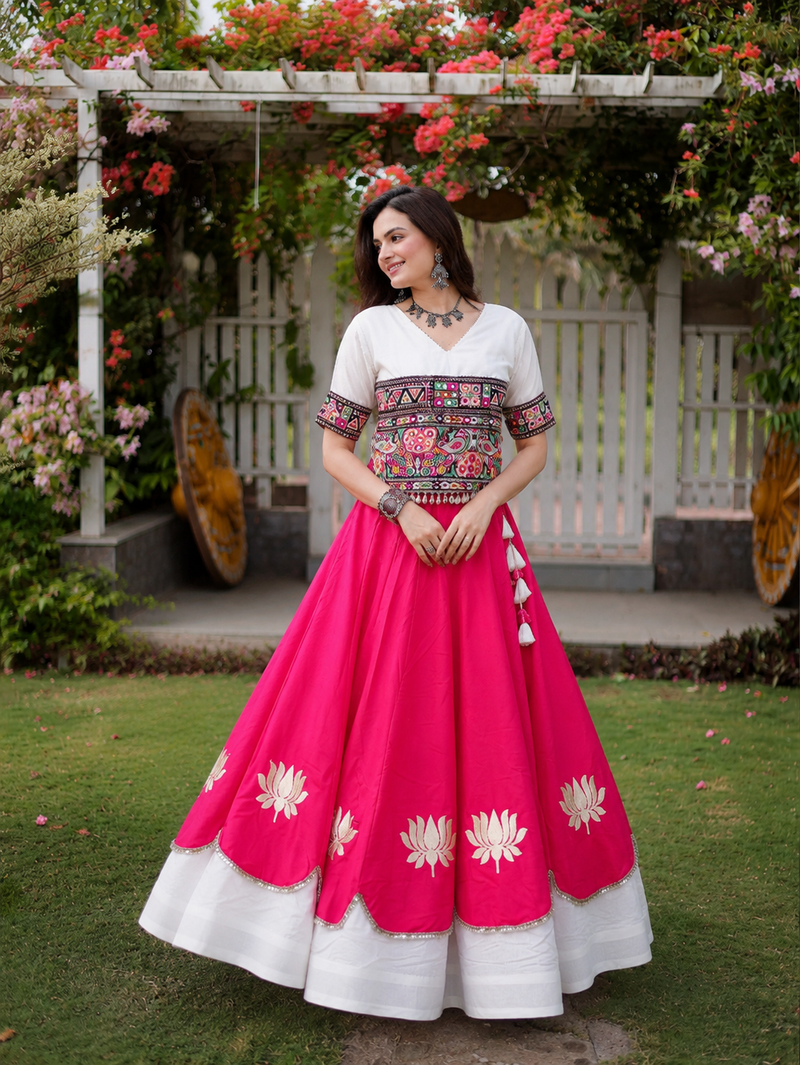 Raas Rang Kutchi Gamthi Navratri Lehenga Set