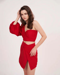 sweetheart neckline top