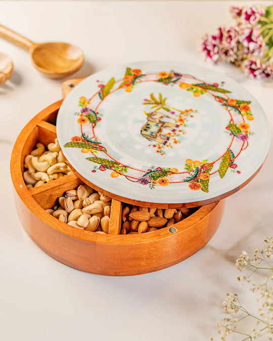 Round Elephant Mango Wood Spice & Dry Fruit Box