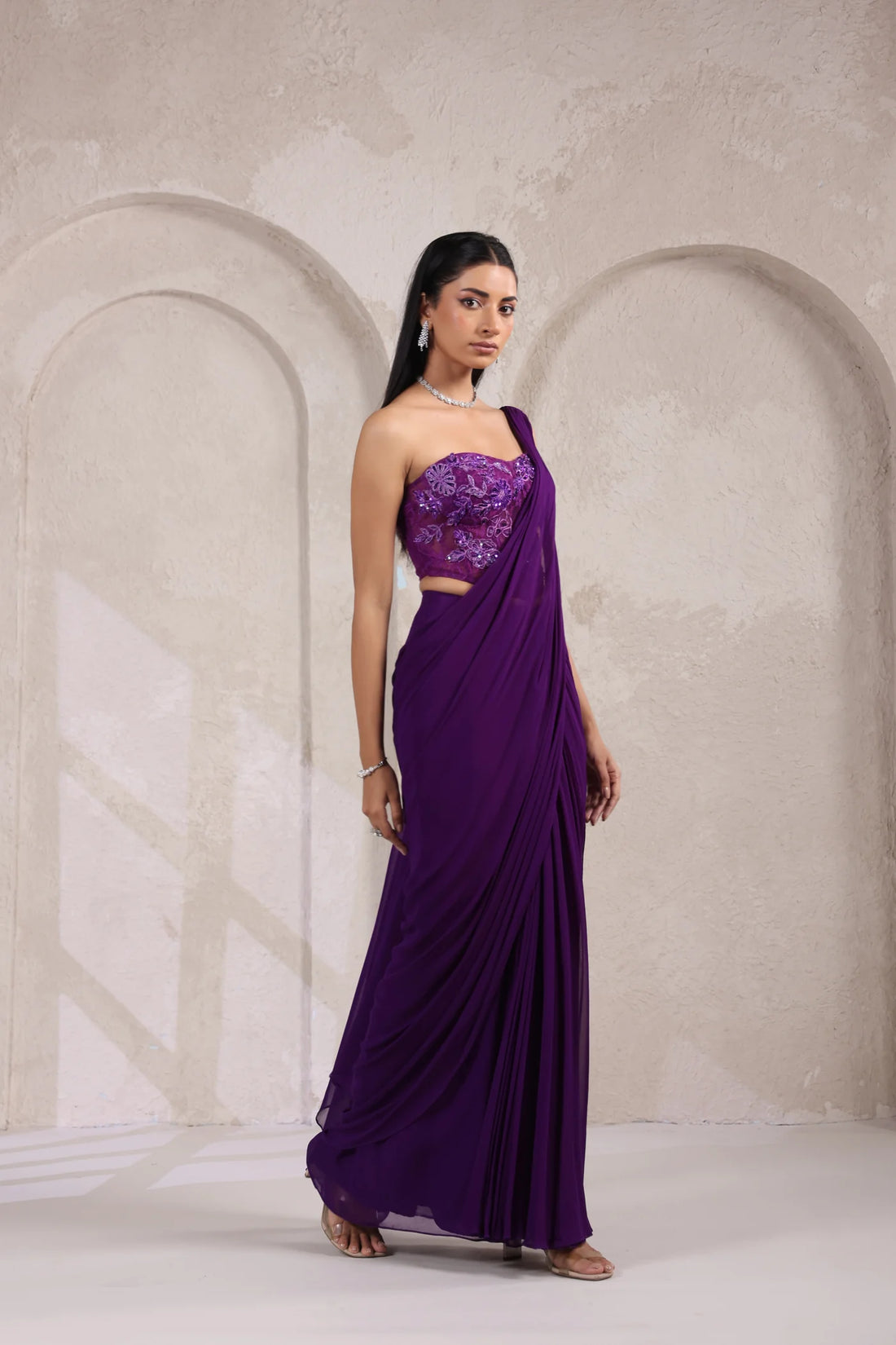 Elegant Purple Corset Blouse with Drape Saree