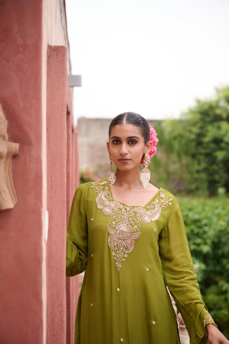 Sangini Oak Chinon Full Work Suit Set