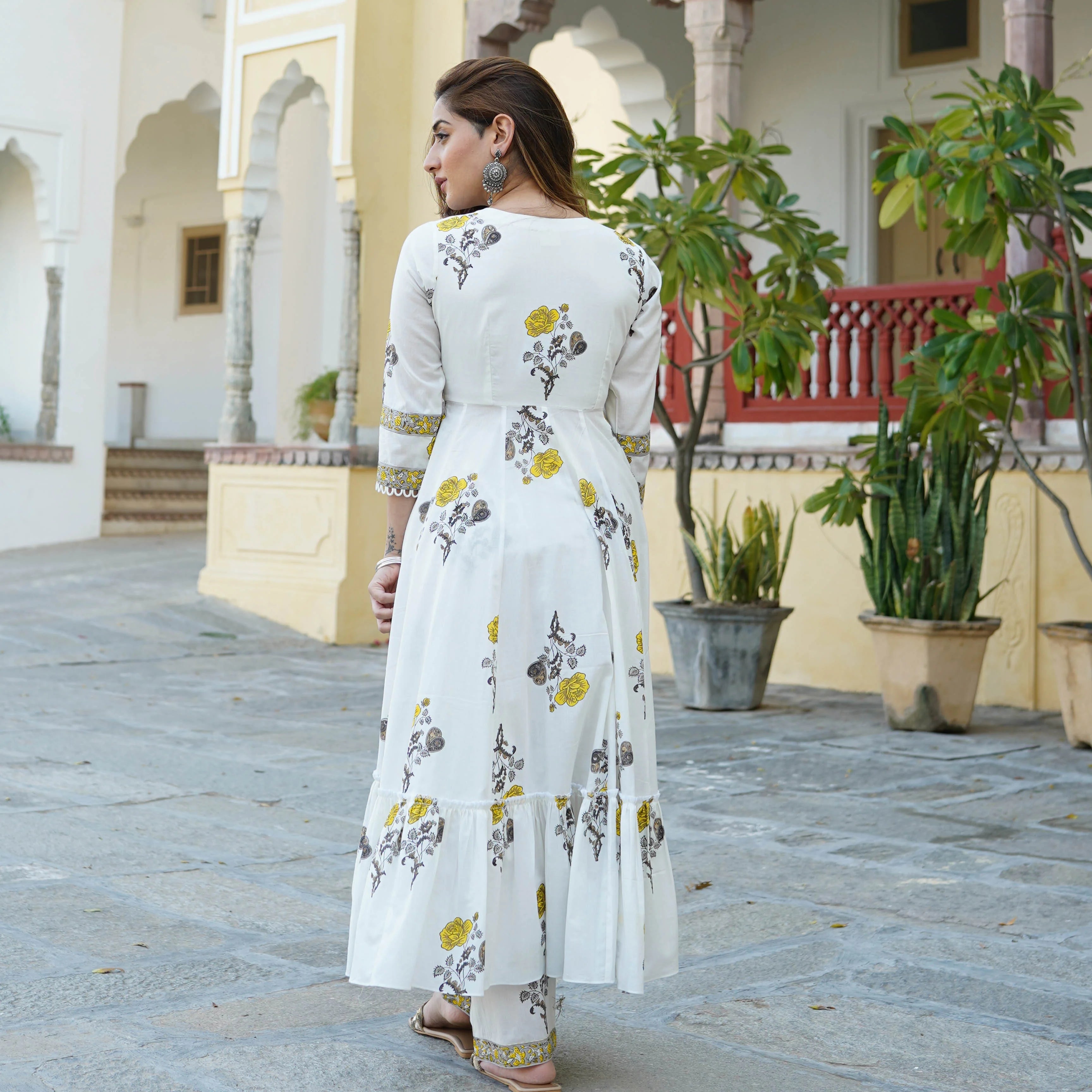 V-neck cotton kurta