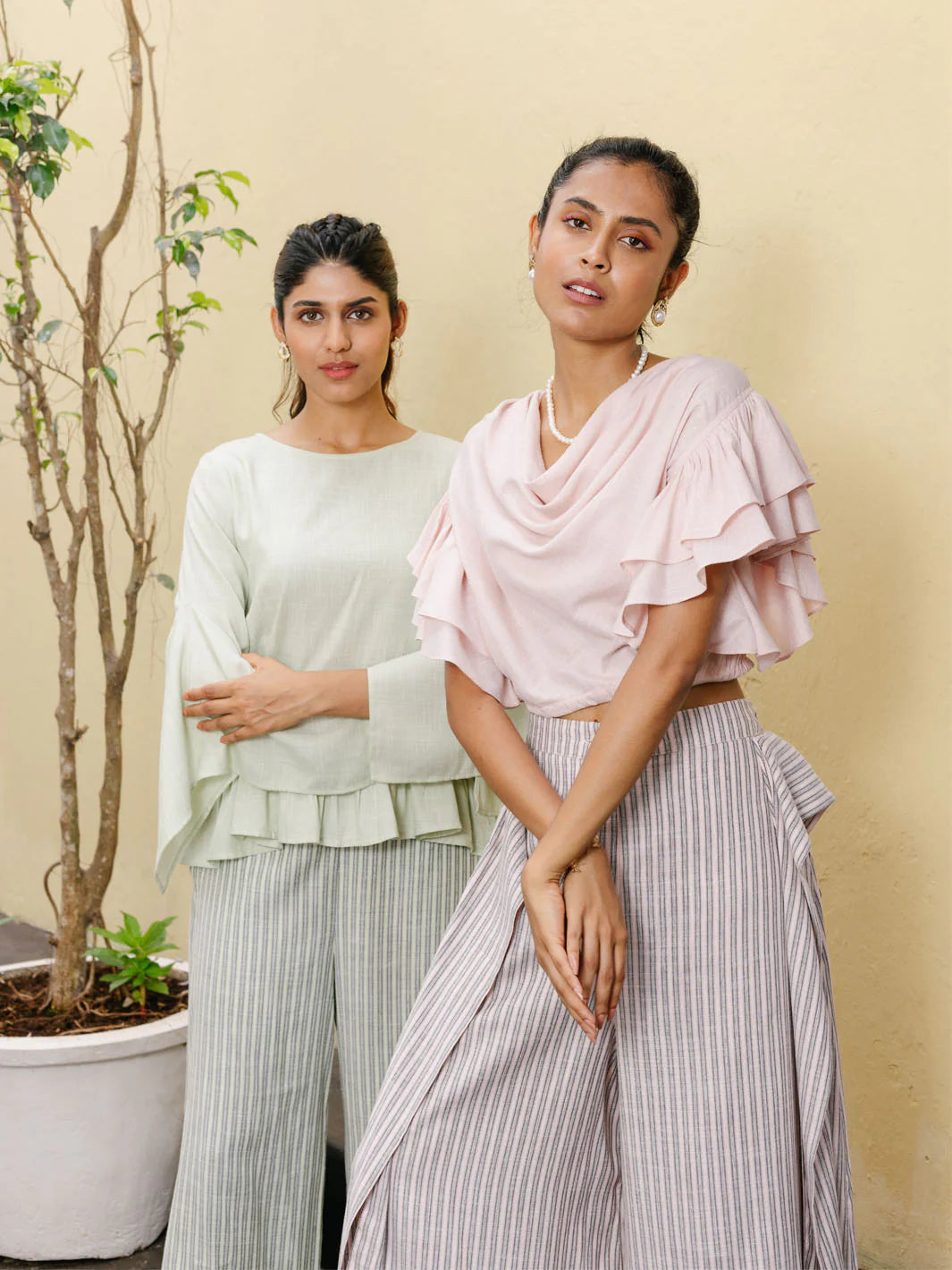 Elastic waist vacation pants