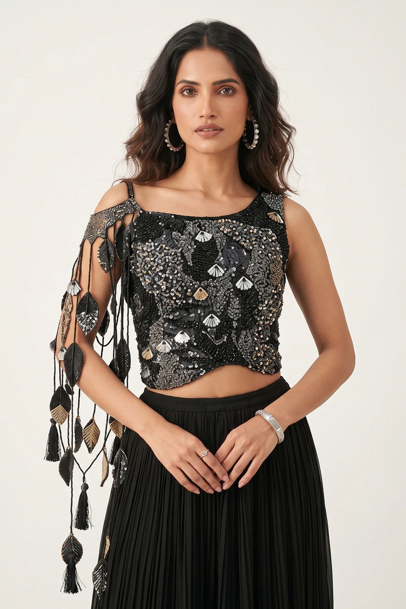 Siyah Saaz Embroidered Palazzo Set
