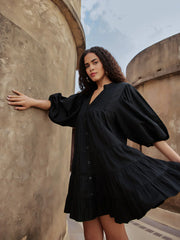 comfortable V-neck cotton dress