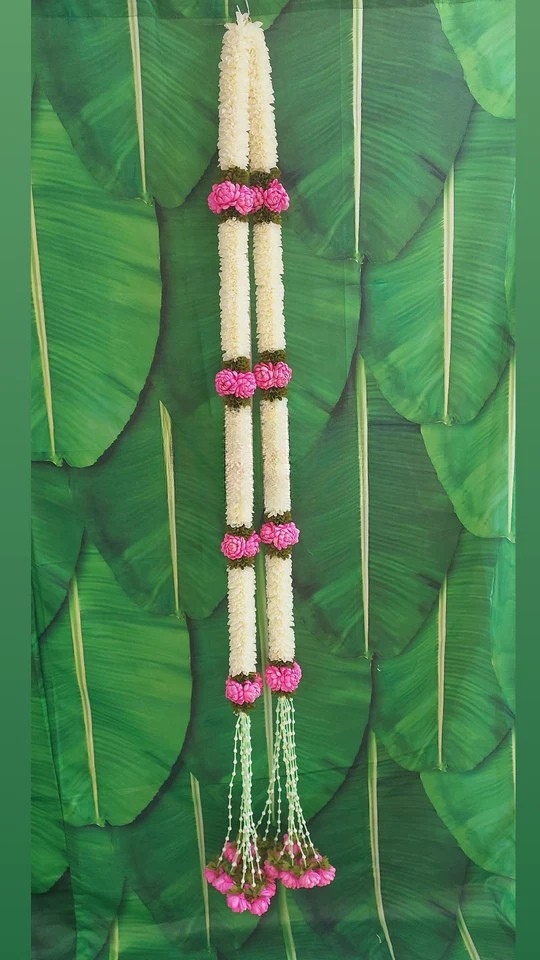 White Lotus Flower Garlands