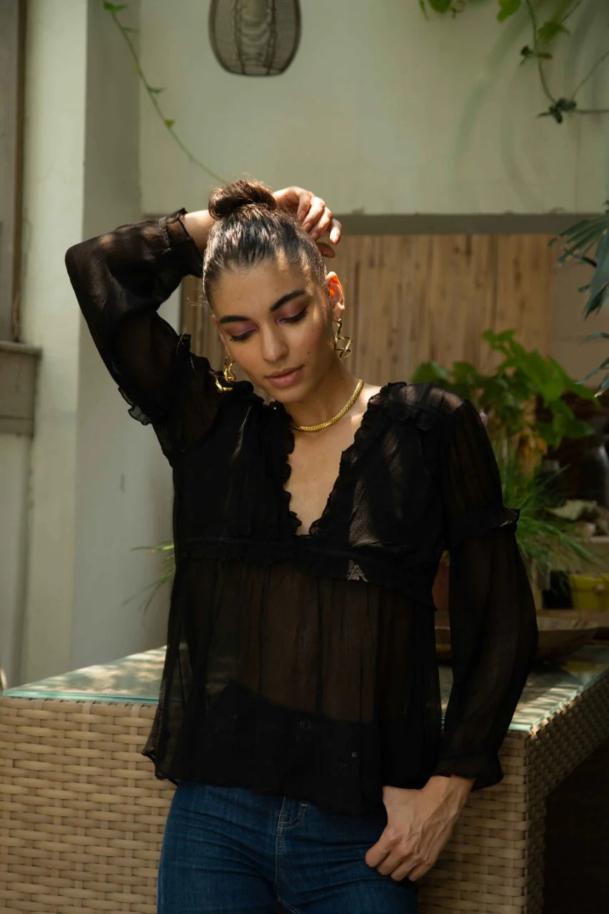 Chic black top for casual wear