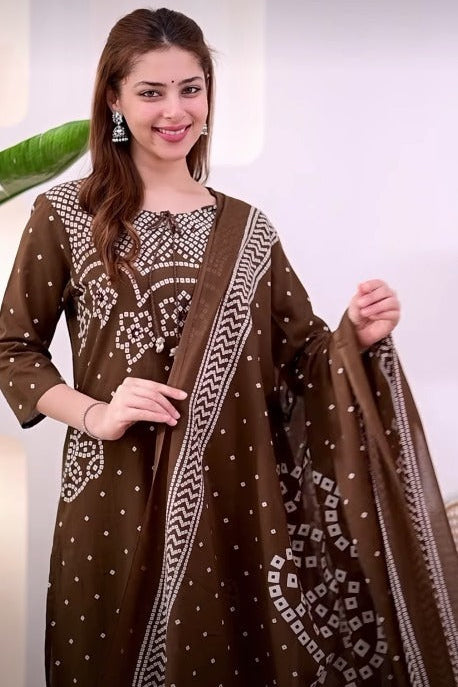 Deshi Lado Bandhej Kurta Pant Set with Dupatta