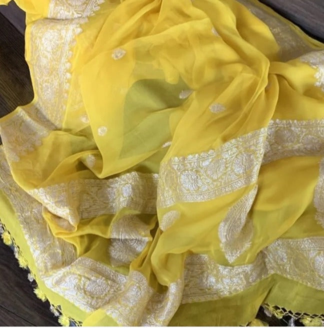 Sunshine Yellow Chiffon Silk Silver Zari Border Saree with Blouse