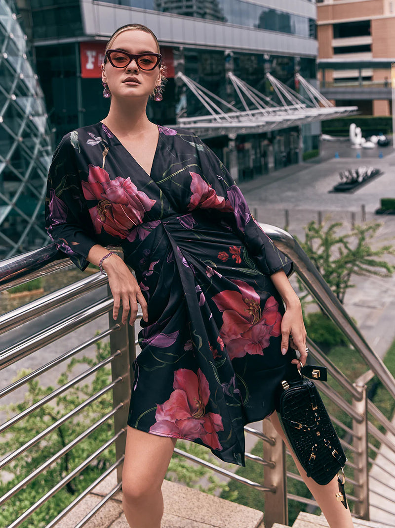 Flattering silhouette dress