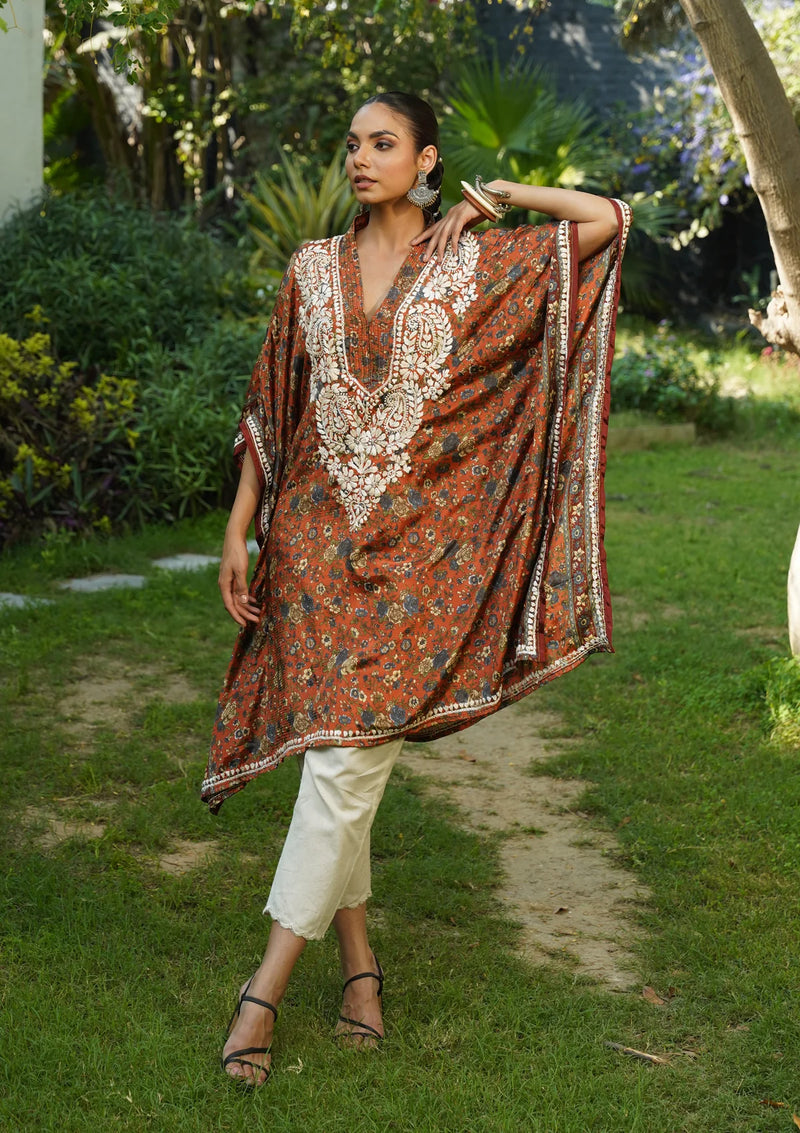 Sunheri Chikankari Luxe Kaftan Set