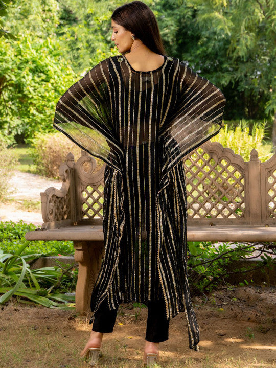 Laal Sitara Striped Kaftan Set